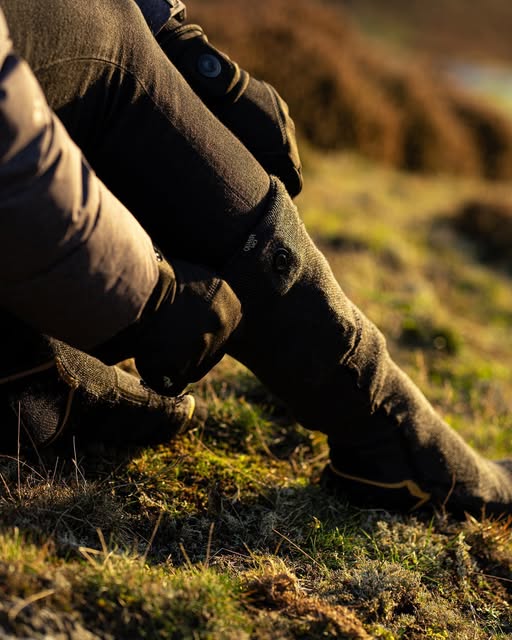 Quanta Vici gloves outdoors